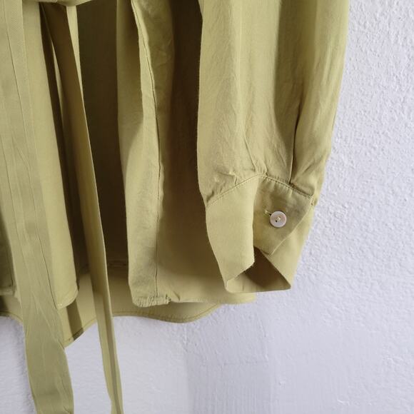 Berlook Button up Shirt w Tie Front Womens Small Green Minimalist Office Artsy - Picture 4 of 12